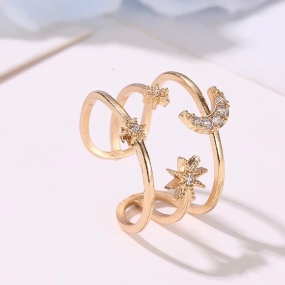Rhinestone Moon & Star Layered Ring - Picture 4 of 5